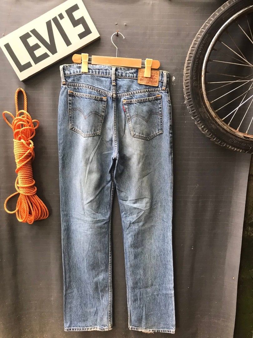 Levi's 524-90138 Jeans 32x32 (Category: Jeans) located in Bacolod City. Submitted by markanthon14131 (Listing ID 1399854894, Image 2). Description: Levis XX Blue Jeans Vintage Details: ▪️Size W32 L32 ▪️Dime's W32 L43 ▪️Solid Leather Patch ▪️Blue Jeans ▪️Heavy duty denim ▪️No Issue, need wash 💸599 ✅We ship Nationwide via Jnt Express ✅We do video call for assurance 📍Bacolod City Negros Occidental,6100.