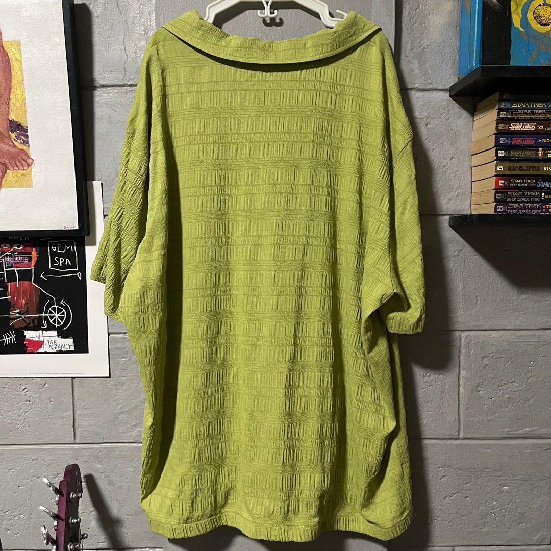 Light Green Manfinity Shirt/Polo (4XL) (Category: Formal Shirts) located in Quezon City. Submitted by dor444ymun (Listing ID 1399872768, Image 2). Description: .