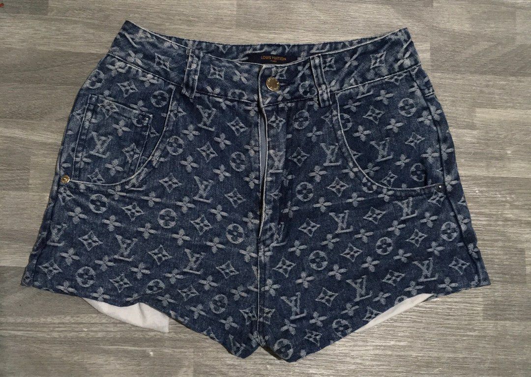 Louis Vuitton Denim Shorts (Category: Shorts) located in Mandaluyong City. Submitted by needs99 (Listing ID 1399968982, Image 1). Description: - Authentic Louis Vuitton monogram denim shorts - Dark blue wash - Features the iconic LV pattern - Classic five-pocket design - Button closure - High-waisted style Waist line is 25.