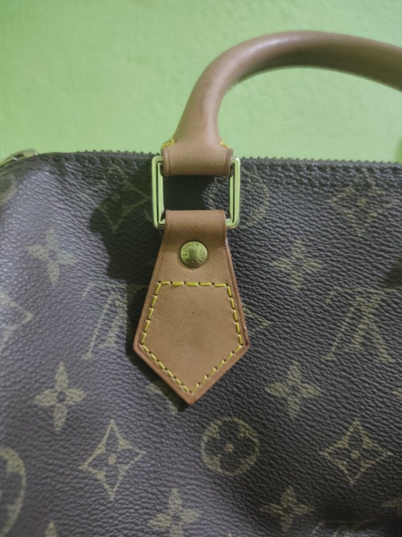 Louis Vuitton Speedy 25 (Category: Luxury Bags & Wallets) located in Ozamiz City. Submitted by outregrails (Listing ID 1399883038, Image 2). Description: Excellent condition.