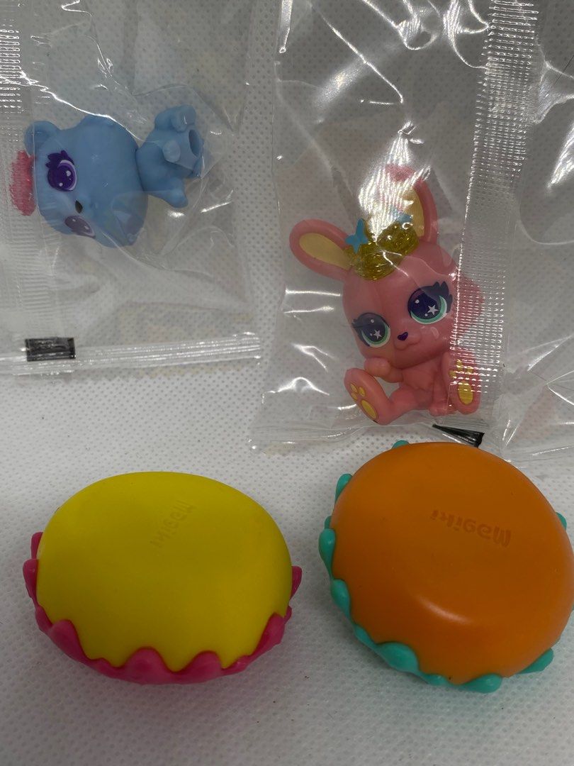 Magiki Sugar Friends (Category: Designer & Blind Box Toys) located in Mandaluyong City. Submitted by baboools (Listing ID 1399901231, Image 2). Description: .