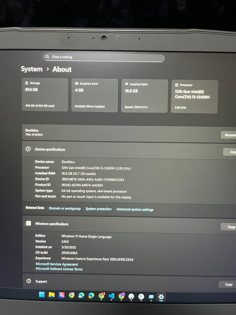 MSI Laptop (Category: Laptops & Notebooks) located in Quezon City. Submitted by rvmv_ (Listing ID 1399888950, Image 2). Description: no issue i5-12450H 500GB+500GB SSD 16GB RAM rtx 3050 good for multi task and gaming rfs mag upgrade .