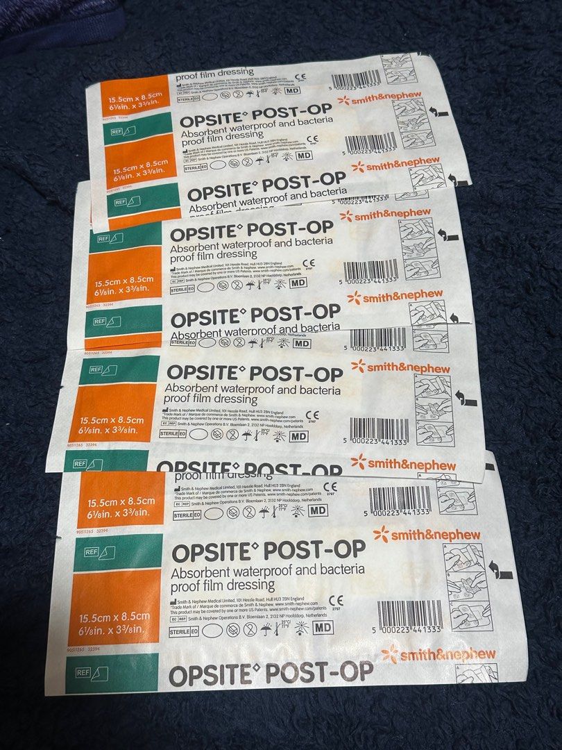 Opsite Post-op (Category: Medical Supplies & Tools) located in Caloocan City. Submitted by ysabellaaaaaaaa (Listing ID 1399986639, Image 1). Description: Size: 15.5cm x 8.5cm Rfs: sobra nabili.