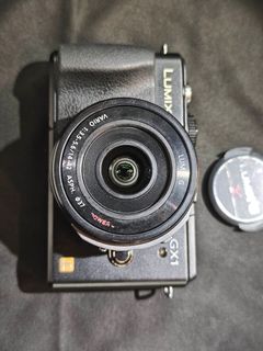 （分類：）位於 。 由 cameragoaway 提交（商品編號 1399564734，圖片 1）。簡介： 。