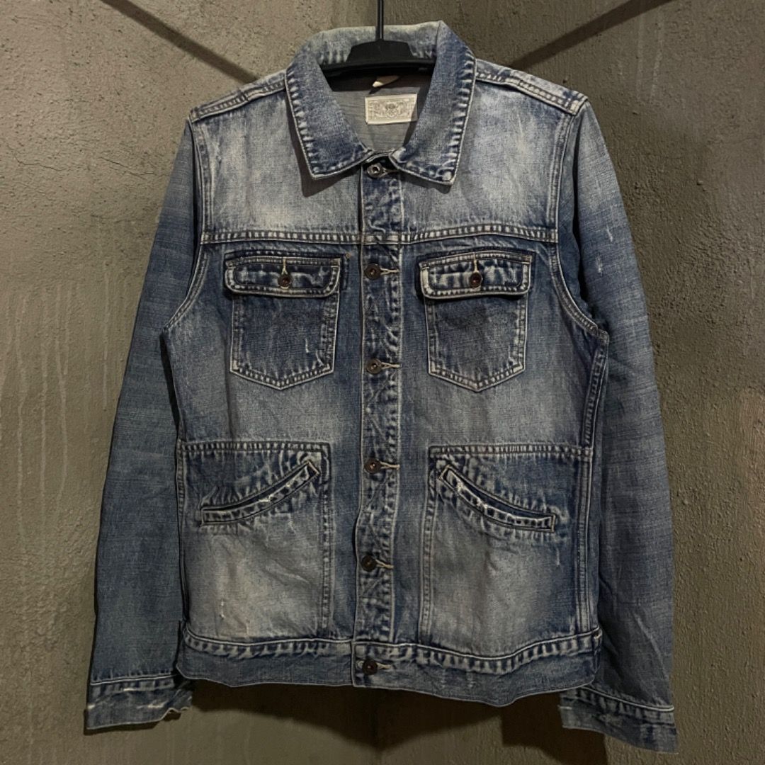 (SOLD) Ralph Lauren - Double RL Trucker Jacket (Category: Coats, Jackets and Outerwear) located in Bacolod City. Submitted by cast.archives (Listing ID 1399859052, Image 1). Description: Ralph Lauren - Double RL Trucker Jacket Authentic Size: Xl fits Large Condition: Excellent Flaw: Normal sign of used.
