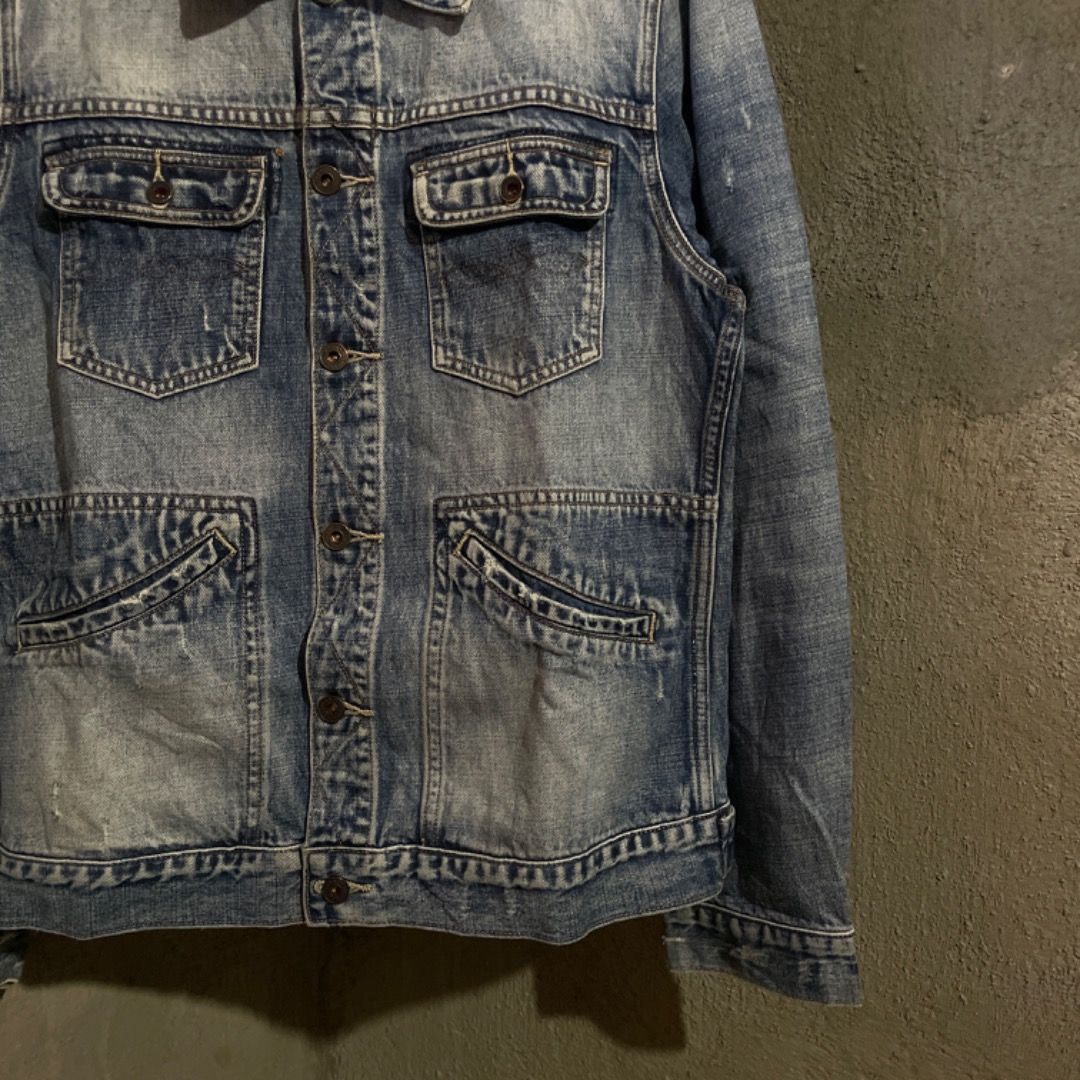 (SOLD) Ralph Lauren - Double RL Trucker Jacket (Category: Coats, Jackets and Outerwear) located in Bacolod City. Submitted by cast.archives (Listing ID 1399859052, Image 3). Description: Ralph Lauren - Double RL Trucker Jacket Authentic Size: Xl fits Large Condition: Excellent Flaw: Normal sign of used.