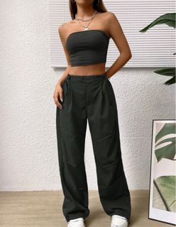 (Category: ) located in . Submitted by declutteringoodfinds (Listing ID 1399932417, Image 1). Description: .