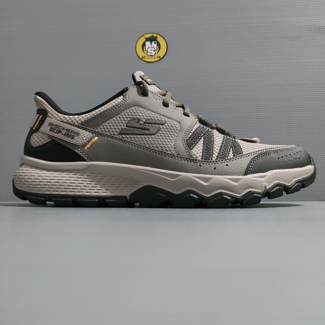 SKECHERS ADVENTURE MENS SIZE 45,5