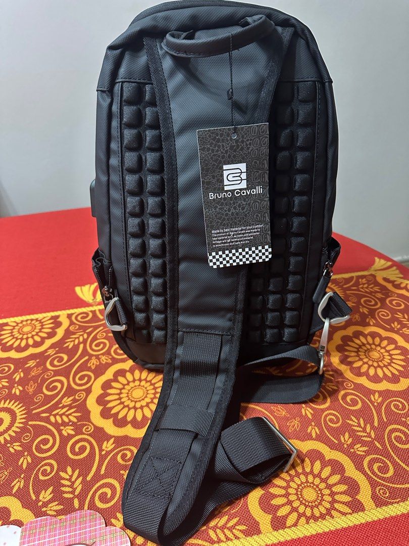 Sling Bag, Men's Fashion, Bags, Backpacks on Carousell