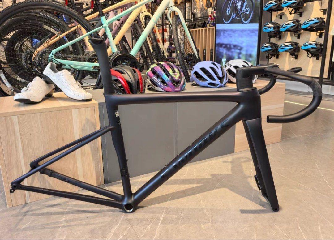 Used S-Works Tarmac SL8 Frameset + Aerofly Cockpit | Used | Size 49 | Excellent Condition (9/10) | Shimano Dura ace R9270 12S Di2 | SRAM Red AXS | SRAM Force AXS | Shimano Ultegra R8170 12S Di2 (Category: Bicycles) located in Singapore. Submitted by echocycling (Listing ID 1399841793, Image 2). Description: Description: The S-Works Tarmac SL8 sets a new benchmark for speed and versatility — lightweight, stiff, and built to perform at the highest 
