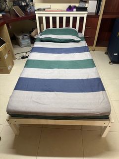(Category: ) located in . Submitted by westlyf (Listing ID 1399888336, Image 1). Description: .