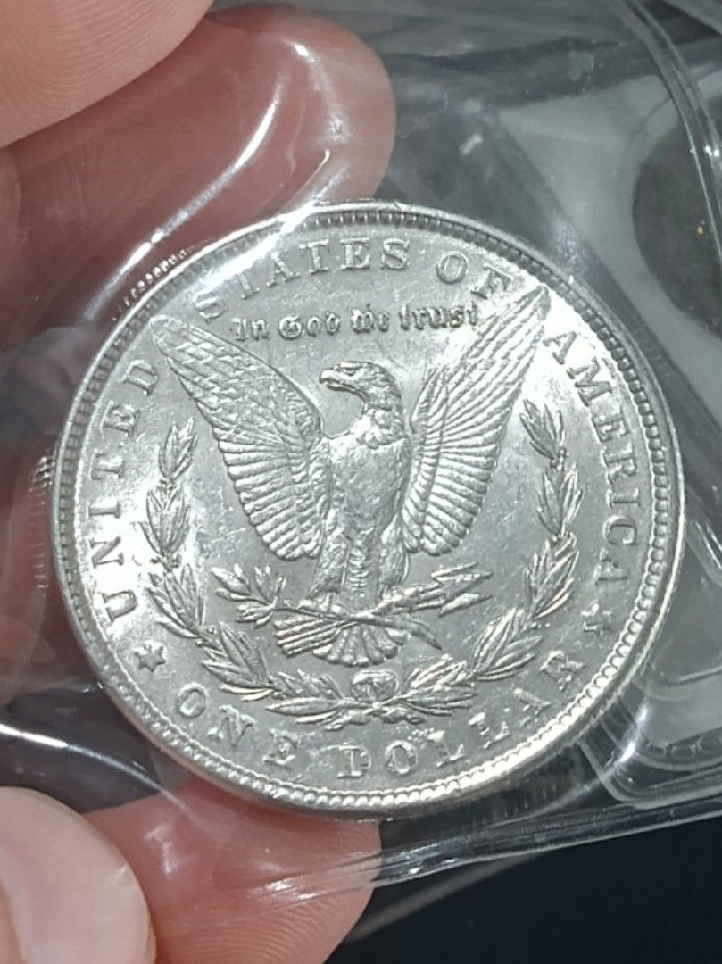 1889 Morgan Dollar W/Error & Luster (Category: Currency) located in Quezon City. Submitted by Coiners (Listing ID 1400160677, Image 2). Description: .