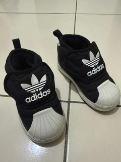 (Category: ) located in . Submitted by fkhunshoppe (Listing ID 1400019069, Image 1). Description: .