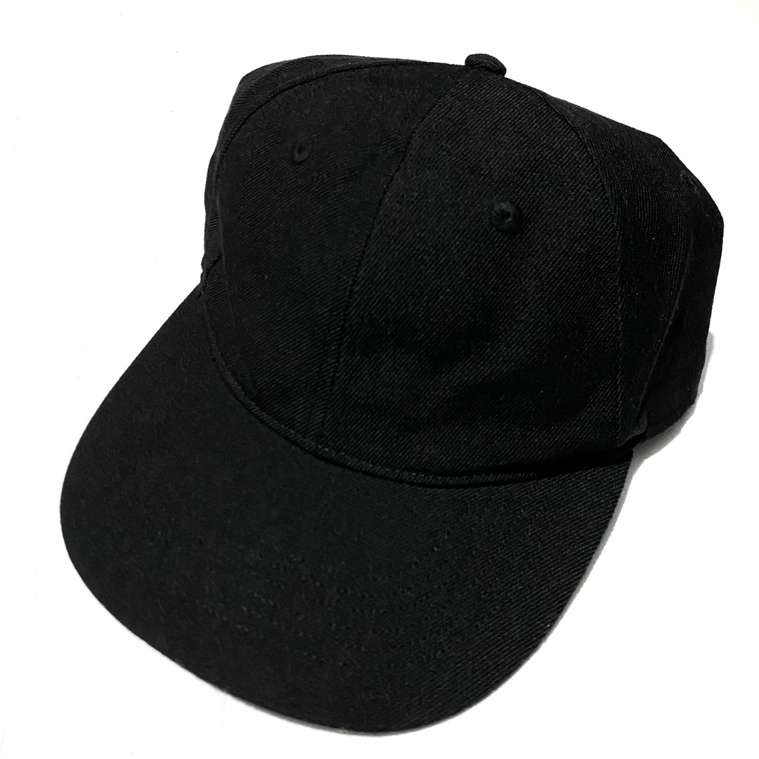 Arket Sweden Wool Cap Hitam OSFA