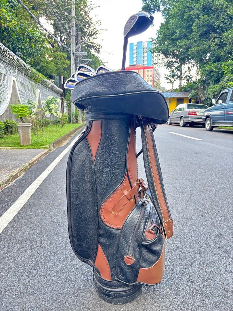 Arnold Palmer Golf Set for Ladies (Category: Golf) located in Manila. Submitted by eclipse58 (Listing ID 1400055748, Image 1). Description: COMPLETE Arnold Palmer Golf Set for Ladies ✅️ 5-9 Irons, Pitching Wedge & Sand Wedge ✅️ Arnold Palmer Driver & Arnold Palmer 3 Wood ✅️ Mizuno Putter & Black Golf Bag ✅️ Original Arnold Palmer Graphite Ladies Flex Shaft & Grips ✅️ Very good condition & NO ISSUES Selling Price: 7,800 Location: Quezon City.