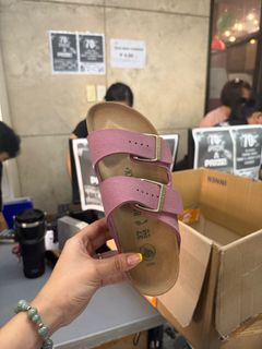 (Category: ) located in . Submitted by ellepretty. (Listing ID 1400118331, Image 1). Description: .