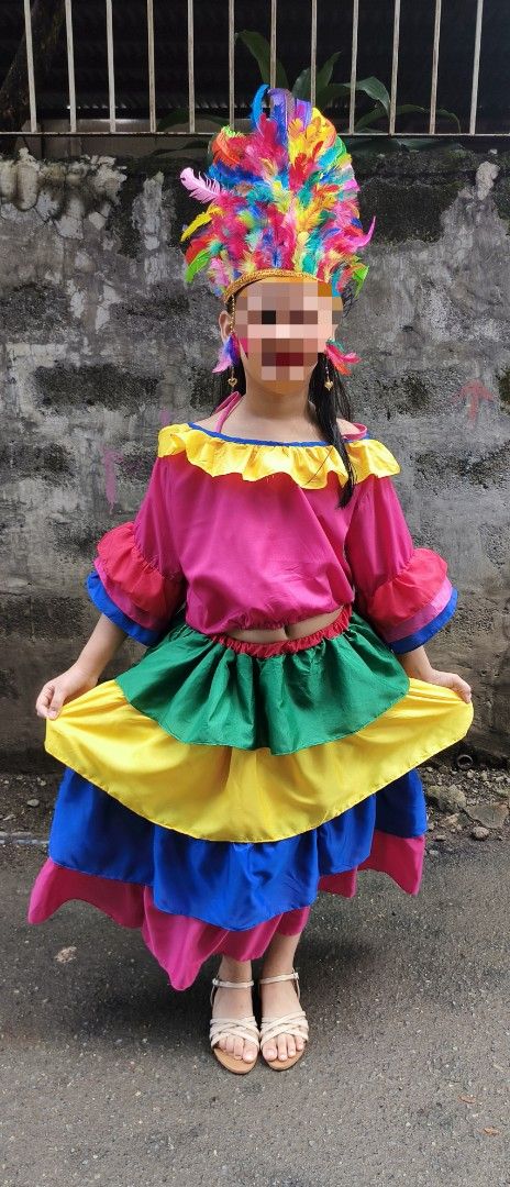 Brazil Costume with Headpiece (Category: Babies & Kids Fashion) located in Quezon City. Submitted by eniger. (Listing ID 1400098734, Image 1). Description: Used only once Brazil UN Costume 2xl in tag but can fit 6-10years old.