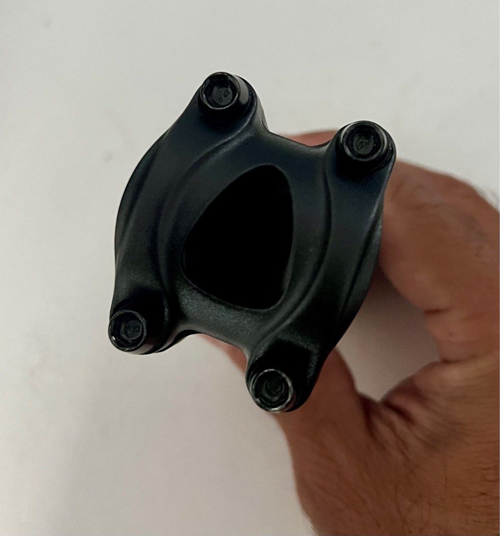 Cannondale Stem (Category: Bicycles) located in Cavite. Submitted by jarvin78 (Listing ID 1400061651, Image 3). Description: It came from my cannondale topstone 3 7 degrees 90mm 31.8.