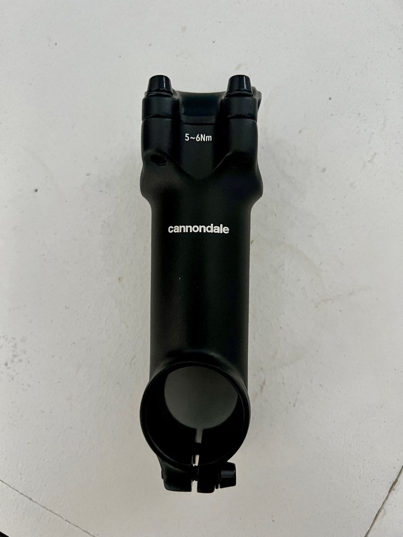 Cannondale Stem (Category: Bicycles) located in Cavite. Submitted by jarvin78 (Listing ID 1400061651, Image 1). Description: It came from my cannondale topstone 3 7 degrees 90mm 31.8.