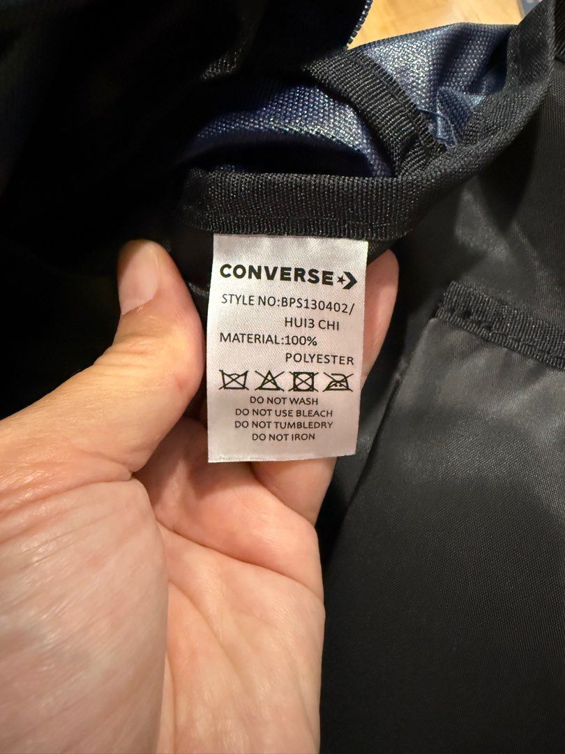 Converse Basic Backpack (Category: Backpacks) located in Klang. Submitted by randomshopkl (Listing ID 1400018668, Image 3). Description: Converse Basic Backpack Brand new with tag Size : 20L Colour : Navy (No laptop compartment) Price : RM65 Postage WM RM5 EM RM20 Original item, no copy or fake Please note: 1. Strictly no return/exchange. Please confirm the model and size before placing order. 2. No swap 3. Postage only after full payment 4. Lowb