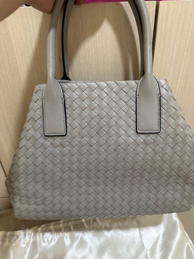 Genuine Leather Hand Bag from Italy (Category: Shoulder Bags) located in Mandaluyong City. Submitted by _alyd04 (Listing ID 1400135351, Image 3). Description: Genuine leather hand bag from Italy. Bought from Pauwyfinds on IG. Used for a few times. With flaws as shared on the photos but not noticeable. Ref: Decluttering MOP: BPI or Gcash; payment first before delivery.