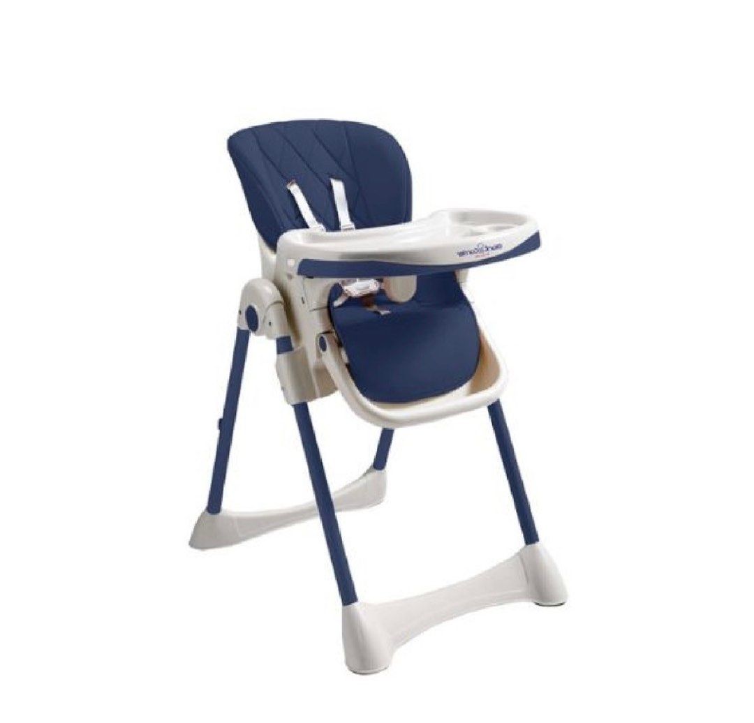Giant Carrier High Chair (Category: Baby High Chairs) located in Bulacan. Submitted by annebulaclac (Listing ID 1400194006, Image 1). Description: Giant Carrier High Chair. Adjustable in height, double tray, multi reclinning seat, perfect for babies who just started feeding and up to their toddler! 5 point seat harness and fold compact. Easy and convenient to use. .