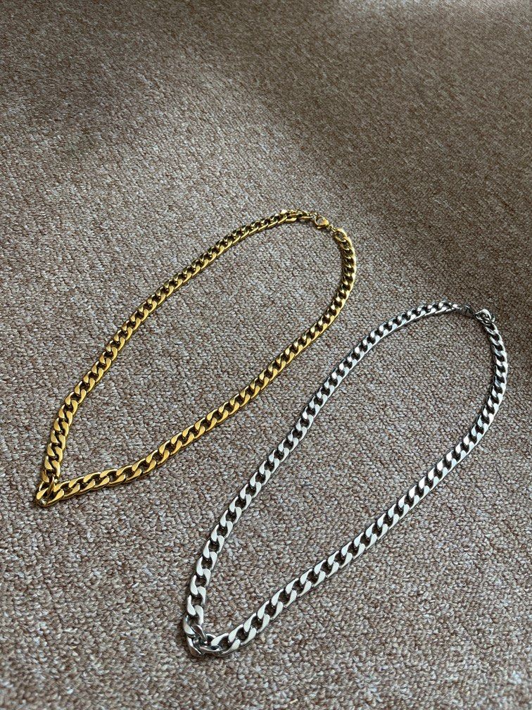 Gold and Silver Stainless Steel Chain (Category: Jewelry) located in Manila. Submitted by ryan122707 (Listing ID 1400053696, Image 1). Description: 1,200each 2000 for both.