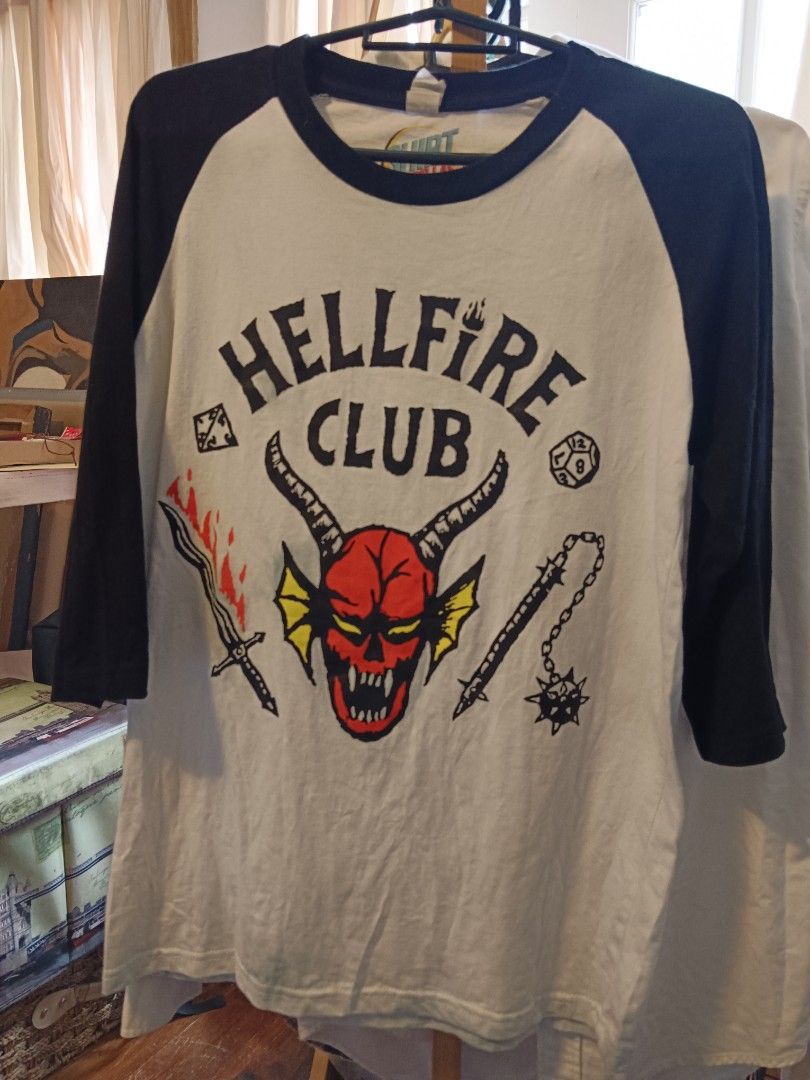 Hellfire Club Baseball Tee (Category: Tshirts & Polo Shirts ) located in Antipolo. Submitted by erica.magenta (Listing ID 1400150930, Image 1). Description: brand new, issue: black stained the white fabric on the back.