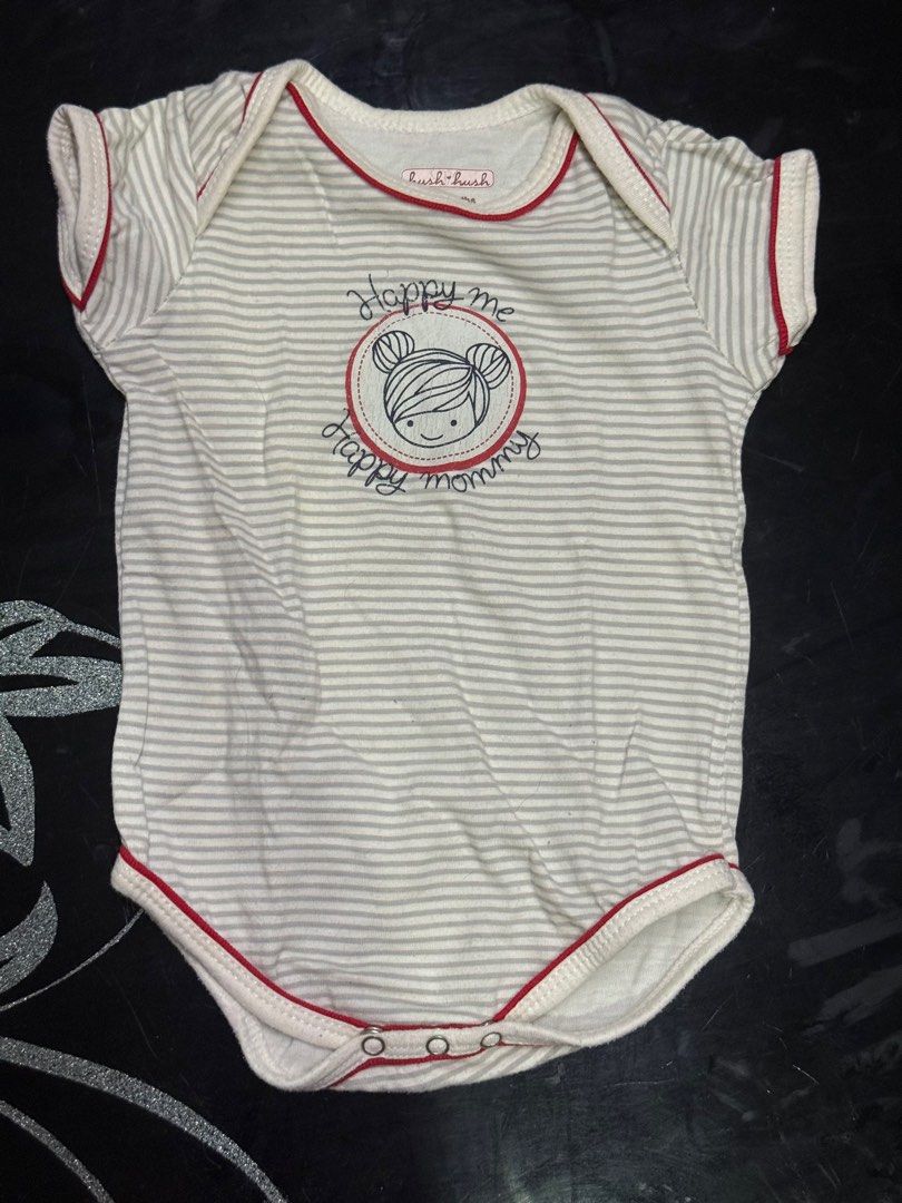 Hush Hush Baby Bodysuits (Category: Babies & Kids Fashion) located in Marikina City. Submitted by crzbrdn (Listing ID 1400034928, Image 2). Description: - Set of three Hush Hush baby bodysuits. - Perfect for your little one!.