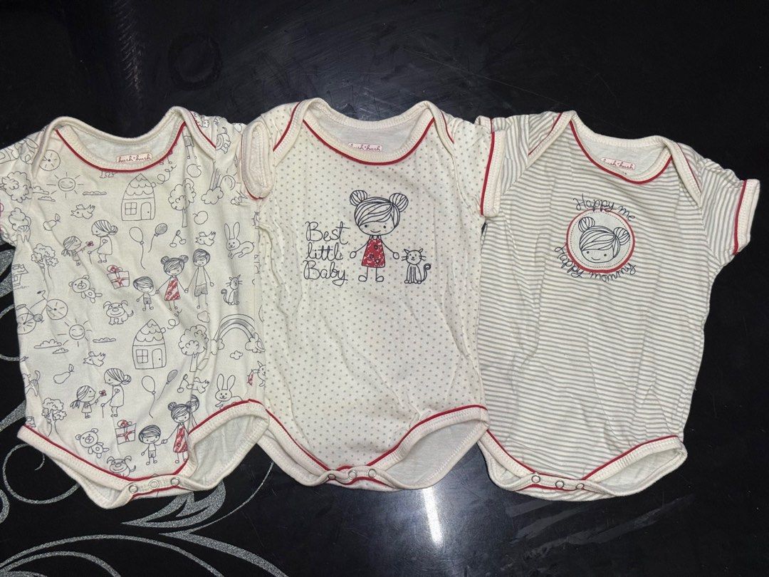 Hush Hush Baby Bodysuits (Category: Babies & Kids Fashion) located in Marikina City. Submitted by crzbrdn (Listing ID 1400034928, Image 1). Description: - Set of three Hush Hush baby bodysuits. - Perfect for your little one!.