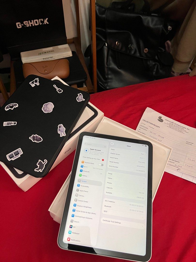 Ipad 11th gen 256gb used new (Category: iPad) located in Quezon City. Submitted by tyler8. (Listing ID 1400142228, Image 2). Description: Ipad 11th gen 256gb Used new -21,000 (fixed) Open for swap (Ios) ipad or iphone I’ll add sa higher model 100% battery health 55cycle count No history of repair Complete with box & receipt of purchased Under apple warranty For pickup:Marikina (less 250) Open for meetup: Marikina, Qc, Lrt 2 stations. .