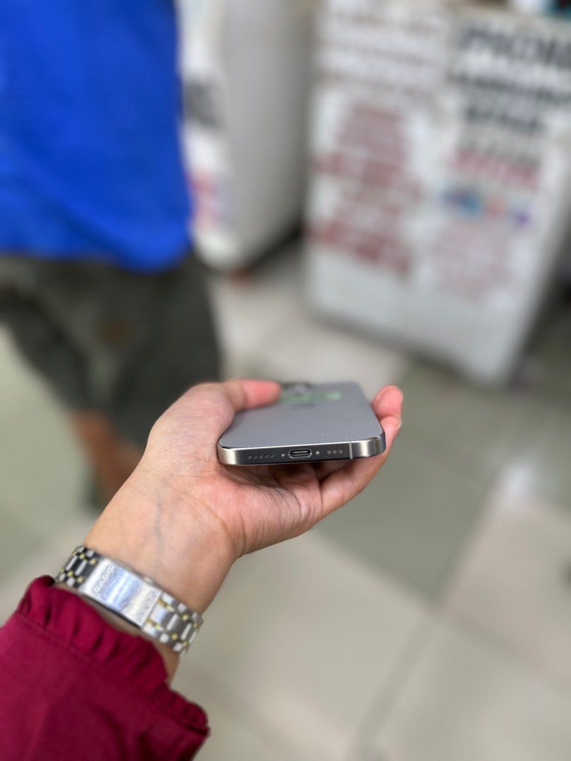 iPhone 16 Pro 256gb 100%bh Smartlock No Issue (Category: iPhone 16 Series) located in San Juan City. Submitted by aynaagadgets (Listing ID 1400025783, Image 3). Description: OCTOBER 2025 STALL #: XB-07 FOR SALE | TRADE / SWAP PASS SA MGA SCAMMERS / THIRD PARTY (RFS: Buy and Sell) IPHONE 16 PRO 256GB SMARTLOCK ⬇️DETAILS⬇️ •256 GB (Other storage is also available) •Smartlock (Other Variant is still available but may vary) •Natural (Other color is a