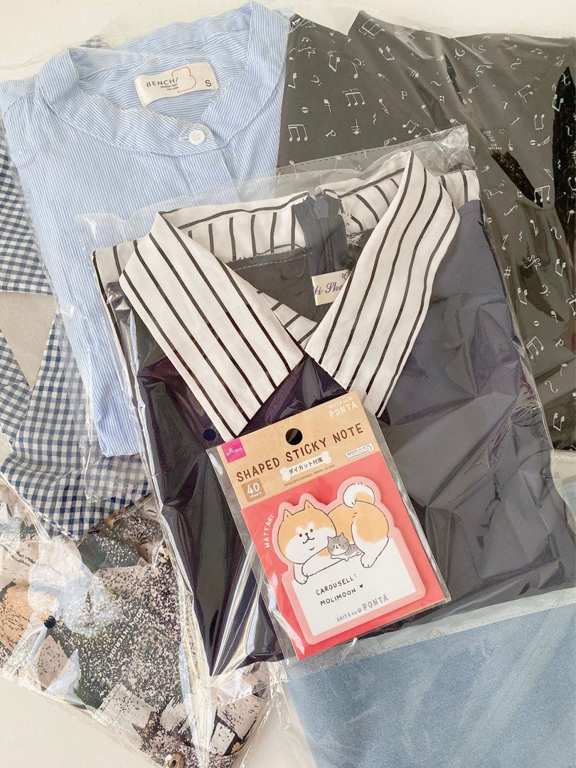 Korean Navy Blue Striped Collar Blouse (Category: Blouses) located in Dasmarinas. Submitted by molimoon (Listing ID 1400188702, Image 3). Description: KINDLY READ EVERYTHING. Please message me for more quiries! Item: Korean Navy Blue Striped Collar Blouse Note: - Layered design - Back zipper closure - From Ukay so manage your expectation MOP: Gcash (shipping will be done upon full payment) MOD: GOGO EXPRESS.