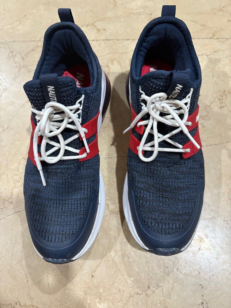 Nautica Men's Sneakers (Category: Sneakers) located in Manila. Submitted by dig76 (Listing ID 1400067937, Image 1). Description: Nautica Men’s Air Cushion Lace-Up Running Sneakers Used but not abused .