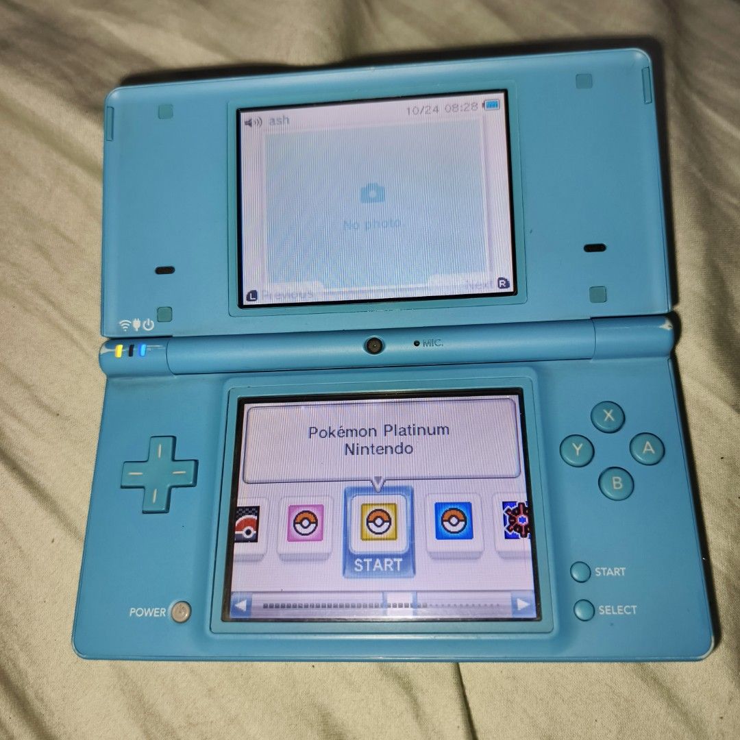 Nintendo Dsi (Category: Nintendo) located in Banga. Submitted by lsegadgets (Listing ID 1400144105, Image 1). Description: For Sale Nintendo DSi 4gb storage (CFW) With Charger Mejo Luma na Walang Stylus OPEN for Swapp Location. SOCOT LBC only Check my Rating Godbless! Happy Gaming.