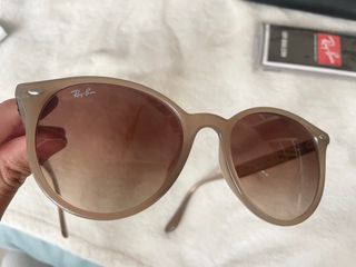 （分類：）位於 。 由 lilytimtam 提交（商品編號 1400091198，圖片 1）。簡介： 。