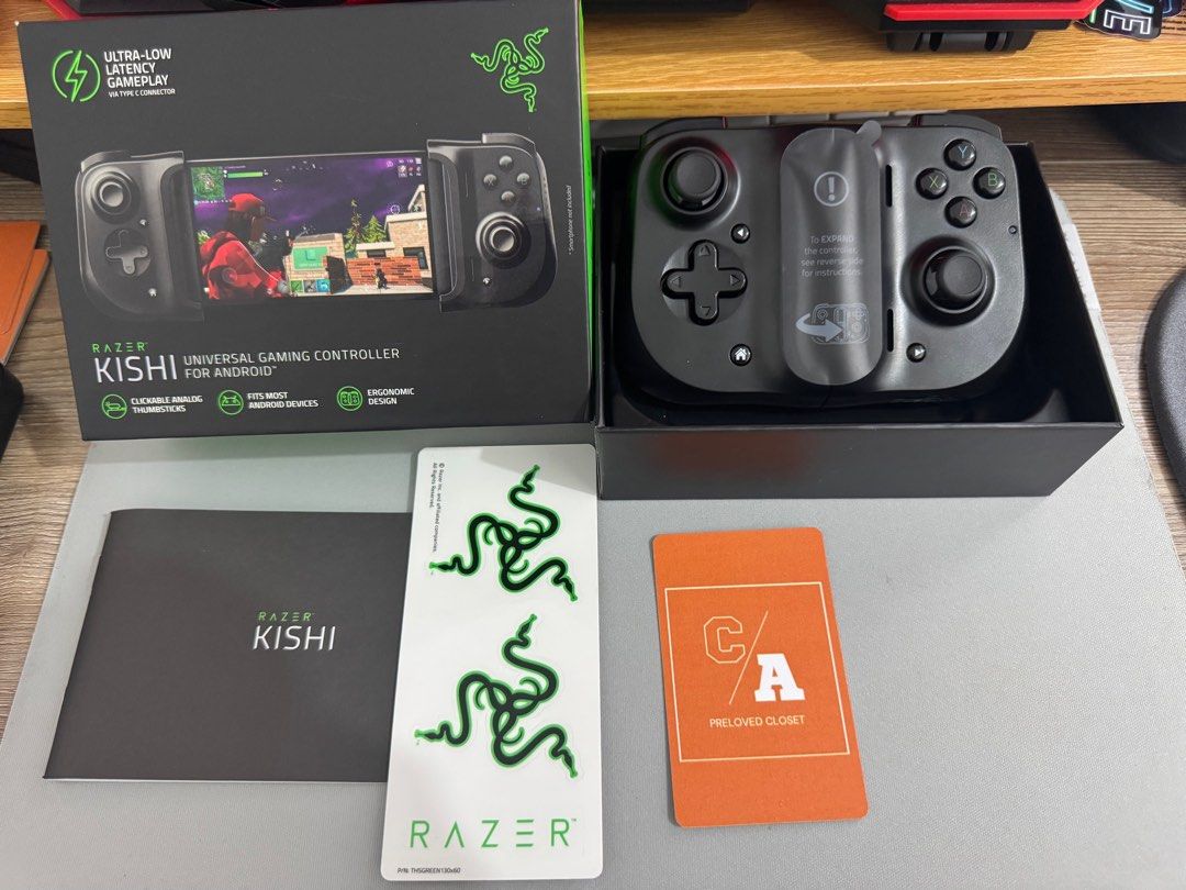 Razer Kishi Gaming Controller (Category: Others) located in Bacoor. Submitted by reesedrich07 (Listing ID 1400170598, Image 1). Description: Razer Kishi Universal Gaming Controller With box 3,000php +shipping fee.