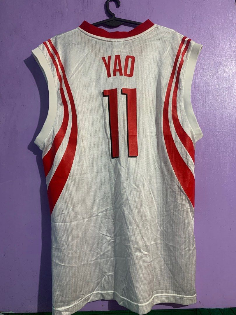 Reebok Houston Rockets Yao Ming Jersey (Category: Activewear) located in Malabon City. Submitted by solerevolutionph (Listing ID 1400126303, Image 2). Description: 100% Authentic VINTAGE Reebok jersey 22 x 31.5 9.5/10 DM me for sure buyer. ✅GCash/Maya/BDO/ for payment. ✅Shipping thru Lalamove/Grab/J&T (shipping fee at buyer’s expense) ✅Can do meetup along Monumento,Malabon and nearby area. (Plus handling fee).