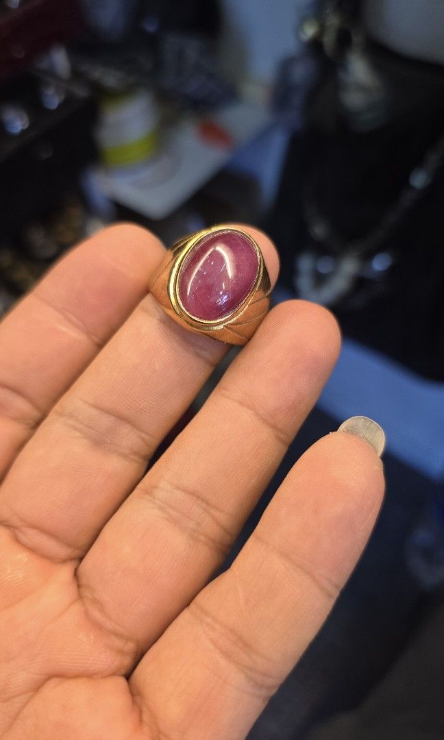 Ruby (Category: Jewelry) located in Singapore. Submitted by pak.anchos (Listing ID 1400065502, Image 3). Description: .