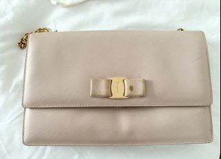 (Category: ) located in . Submitted by ly_yeong (Listing ID 1400108942, Image 1). Description: .