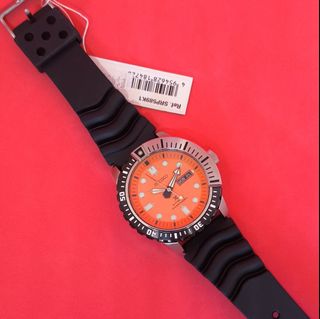 (Category: ) located in . Submitted by thewatchshoppe (Listing ID 1400063095, Image 1). Description: .