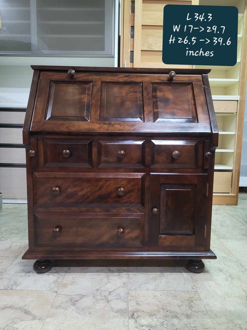 Study Table Japan surplus (Category: Tables & Sets) located in Manila. Submitted by Hezcki (Listing ID 1400076649, Image 1). Description: .