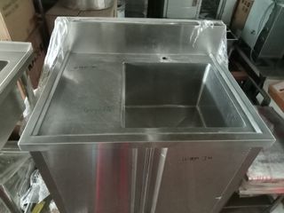 (Category: ) located in . Submitted by kitchengearss (Listing ID 1400064916, Image 1). Description: .