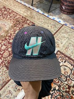 (Category: ) located in . Submitted by HANIFSHOP (Listing ID 1400183706, Image 1). Description: .