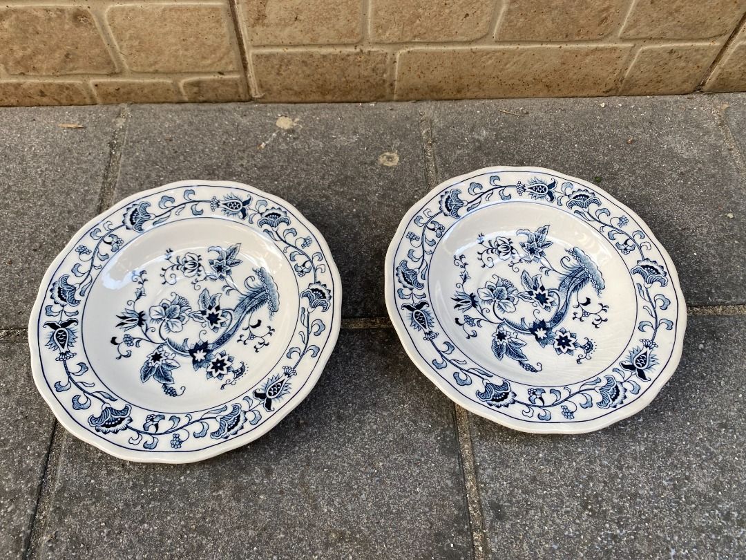 vintage nikko japan small plates 2pcs (Category: Dinnerware & Cutlery) located in Makati City. Submitted by r1property (Listing ID 1400193982, Image 1). Description: SELLING AS SET ONLY Location: Makati City Brand: Nikko Japan plate size: diameter 15.5cm Price: 450php for 2pcs condition: used preloved condition , as is where is , see actual picture on post , no damage , signs of wear and usage **pickup anytime at my makati condo **available until