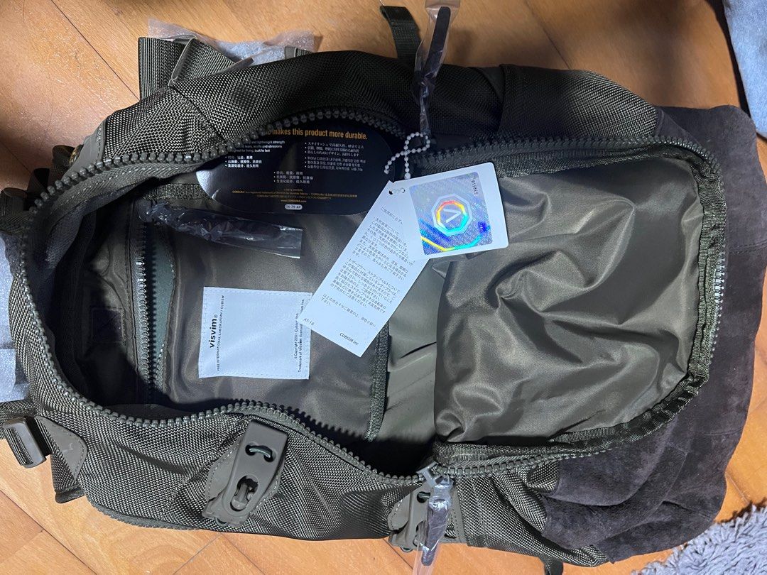 Visvim Backpack （分類：背包）位於 Hong Kong。 由 thoooo 提交（商品編號 1400115886，圖片 5）。簡介： Visvim 全新背囊 軍綠色 冇單 。