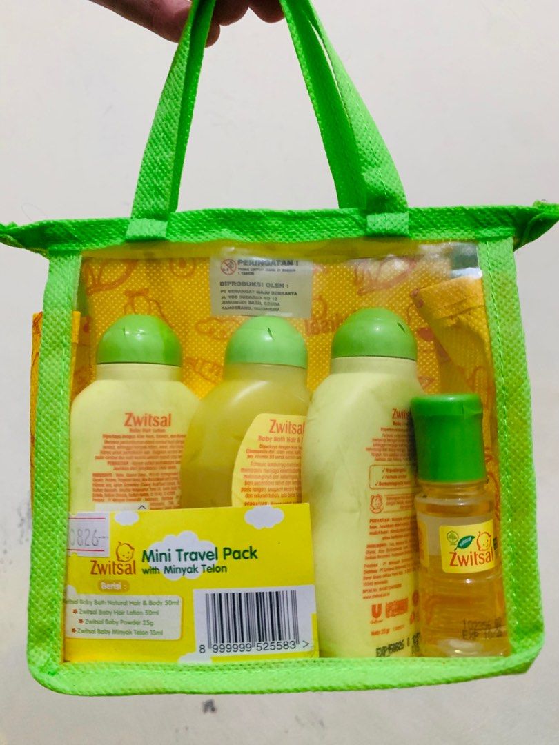 Zwitsal Mini Travel Pack 4in1