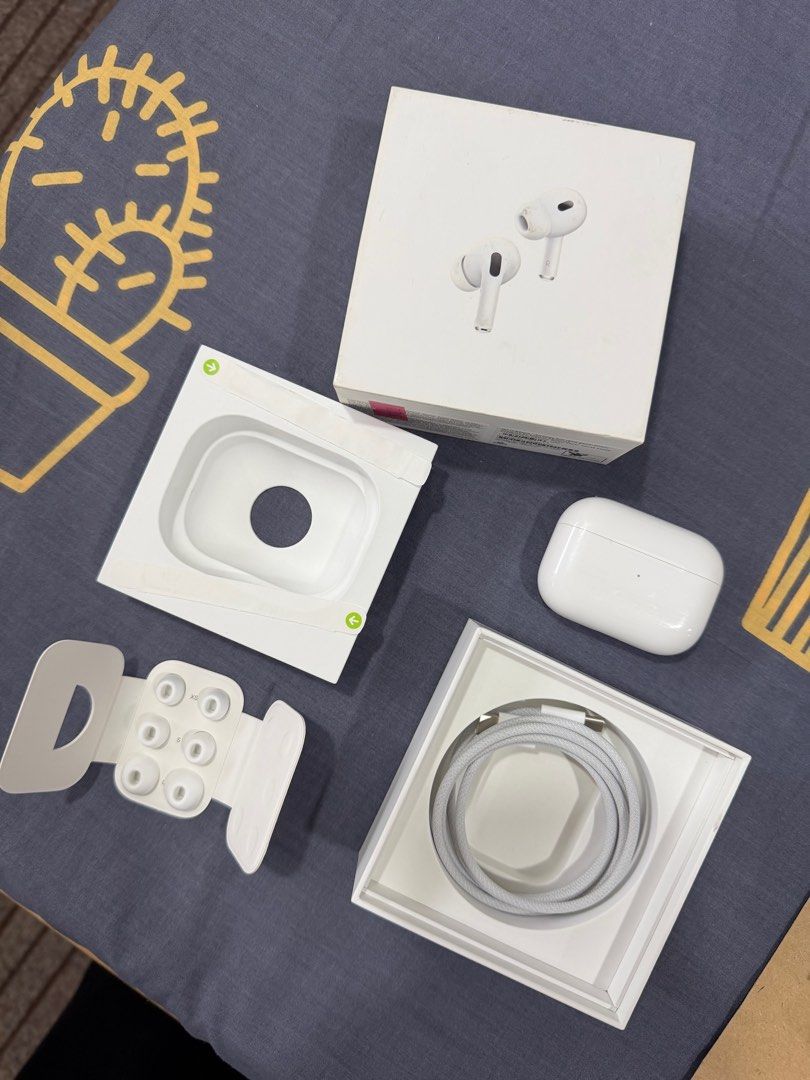 Airpods pro ( 2nd gen) with Magsafe case (USB-C) (Category: Earphones) located in Quezon City. Submitted by sbalane (Listing ID 1400274117, Image 1). Description: With light scratches fro the case With some linear cracks r/l earpods ( not even dropped) RFS: upgrade.