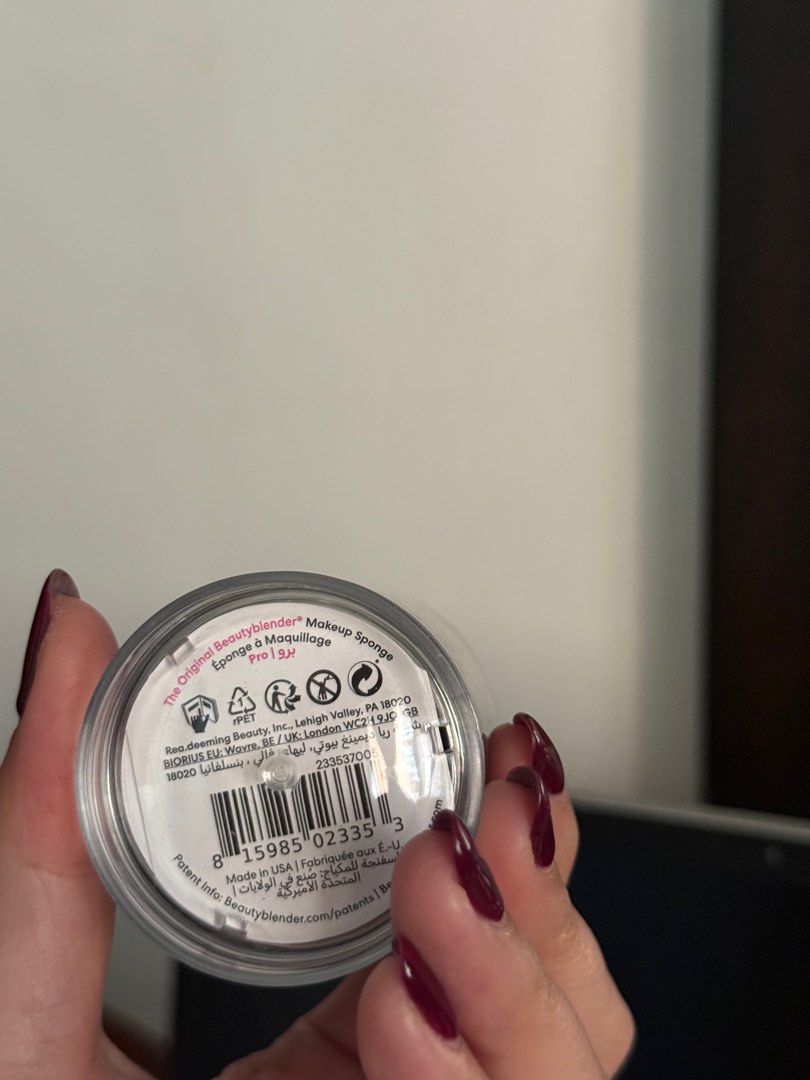 Beauty Blender Mini (Category: Makeup) located in Manila. Submitted by fueledbyimpulse (Listing ID 1400228055, Image 3). Description: bought from Sephora LA impulse buy and i think i’ll be nowhere near using this 😭.