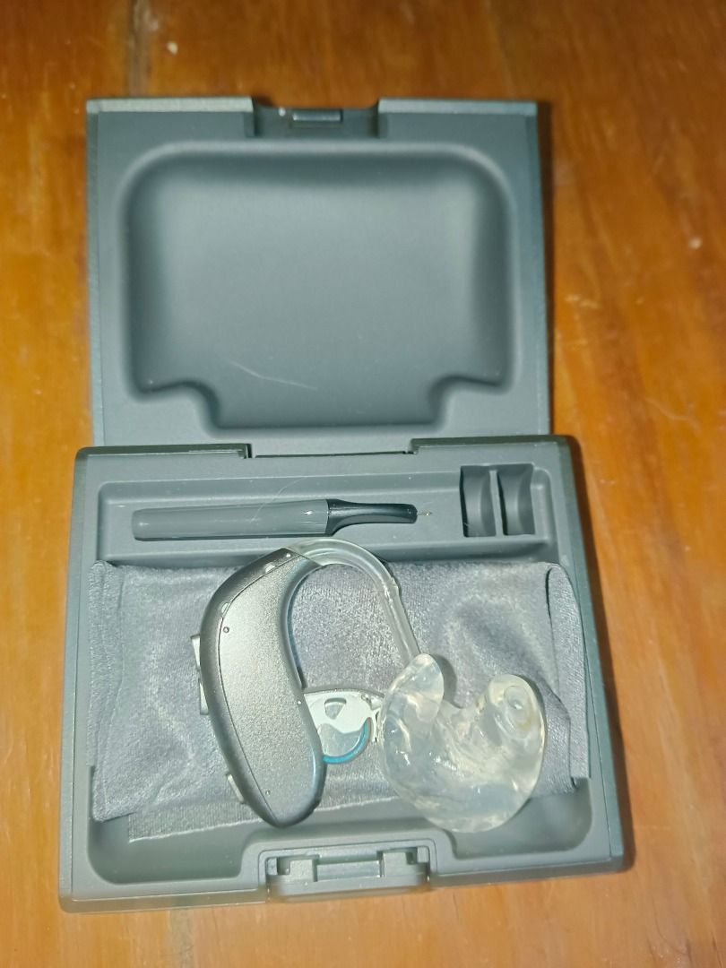 bernafon hearing aid (Category: Visual & Hearing Aids) located in Quezon City. Submitted by robertricoraval413981 (Listing ID 1400365191, Image 2). Description: bernafon hearing aid 7k. profound hearing aid 81db up model - bernafon bte up text or call. 09641658066.